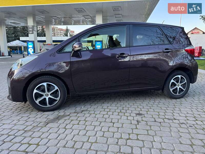 Микровэн Toyota Verso-S 2014 в Ивано-Франковске