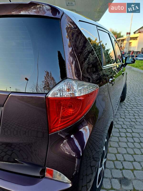 Микровэн Toyota Verso-S 2014 в Ивано-Франковске