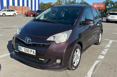 Мікровен Toyota Verso-S 2011 в Києві