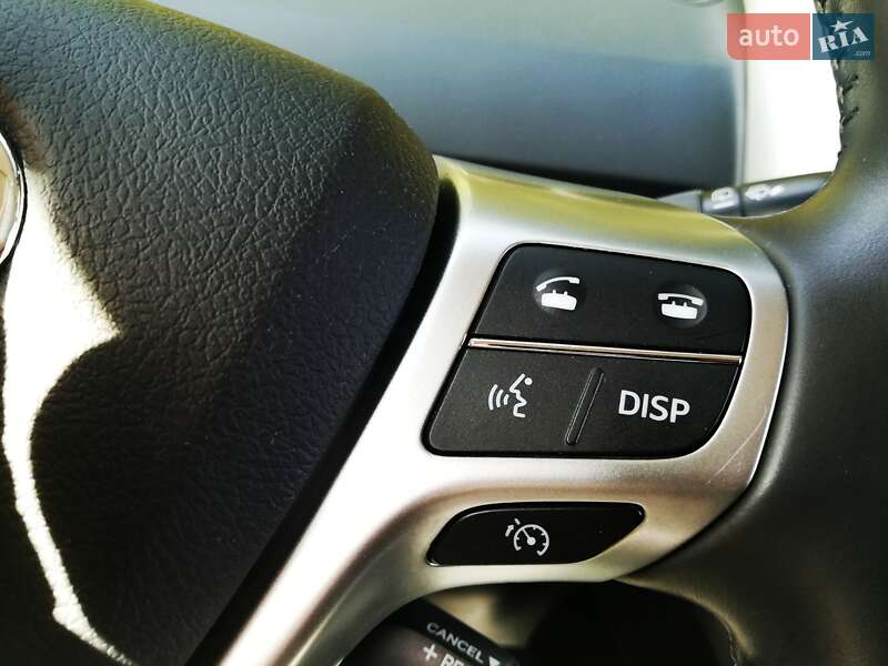 Мінівен Toyota Verso 2014 в Одесі