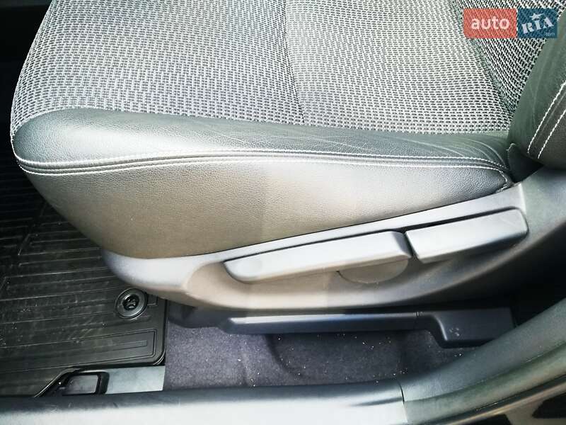 Мінівен Toyota Verso 2014 в Одесі