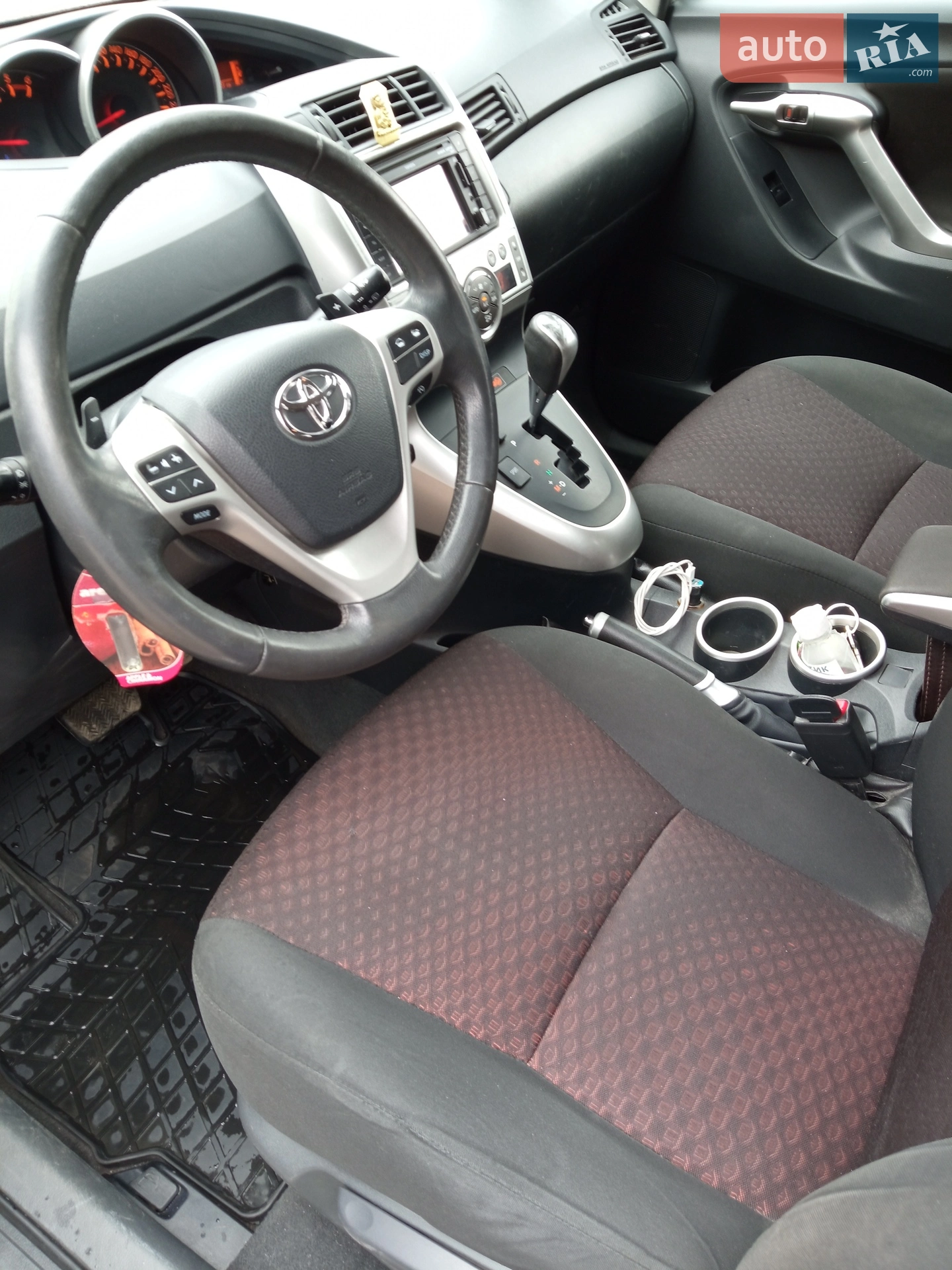 Toyota Verso 2011 VIN NMTDB26R80R006931 фото оголошення 9 з 20