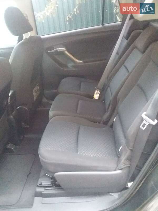 Минивэн Toyota Verso 2010 в Шепетовке