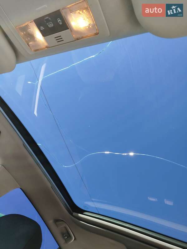 Мінівен Toyota Verso 2010 в Тернополі