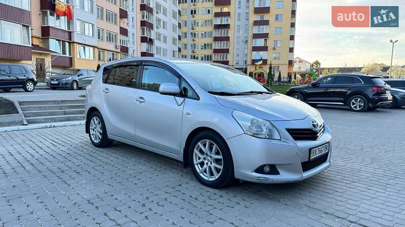 Toyota Verso 2009