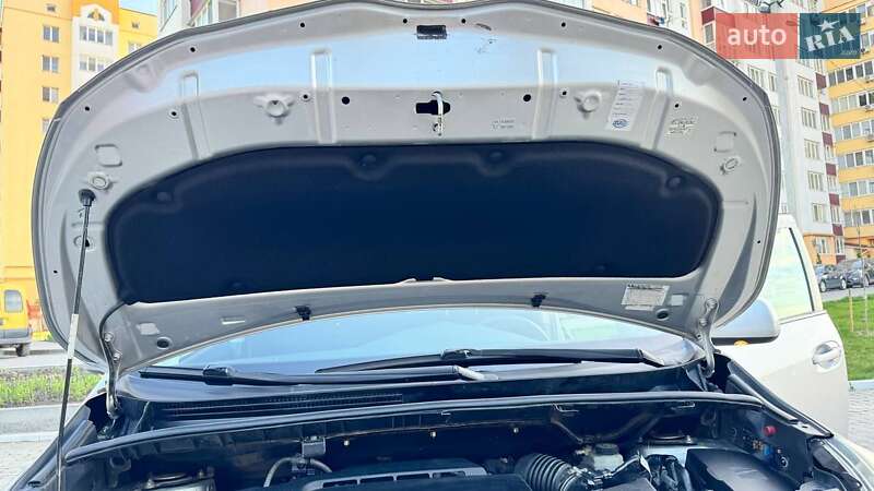 Минивэн Toyota Verso 2009 в Каменец-Подольском фото 42 Минивэн Toyota Verso 2009 в Каменец-Подольском