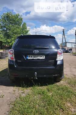 Мінівен Toyota Verso 2012 в Валках