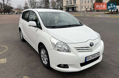 Минивэн Toyota Verso 2010 в Радомышле