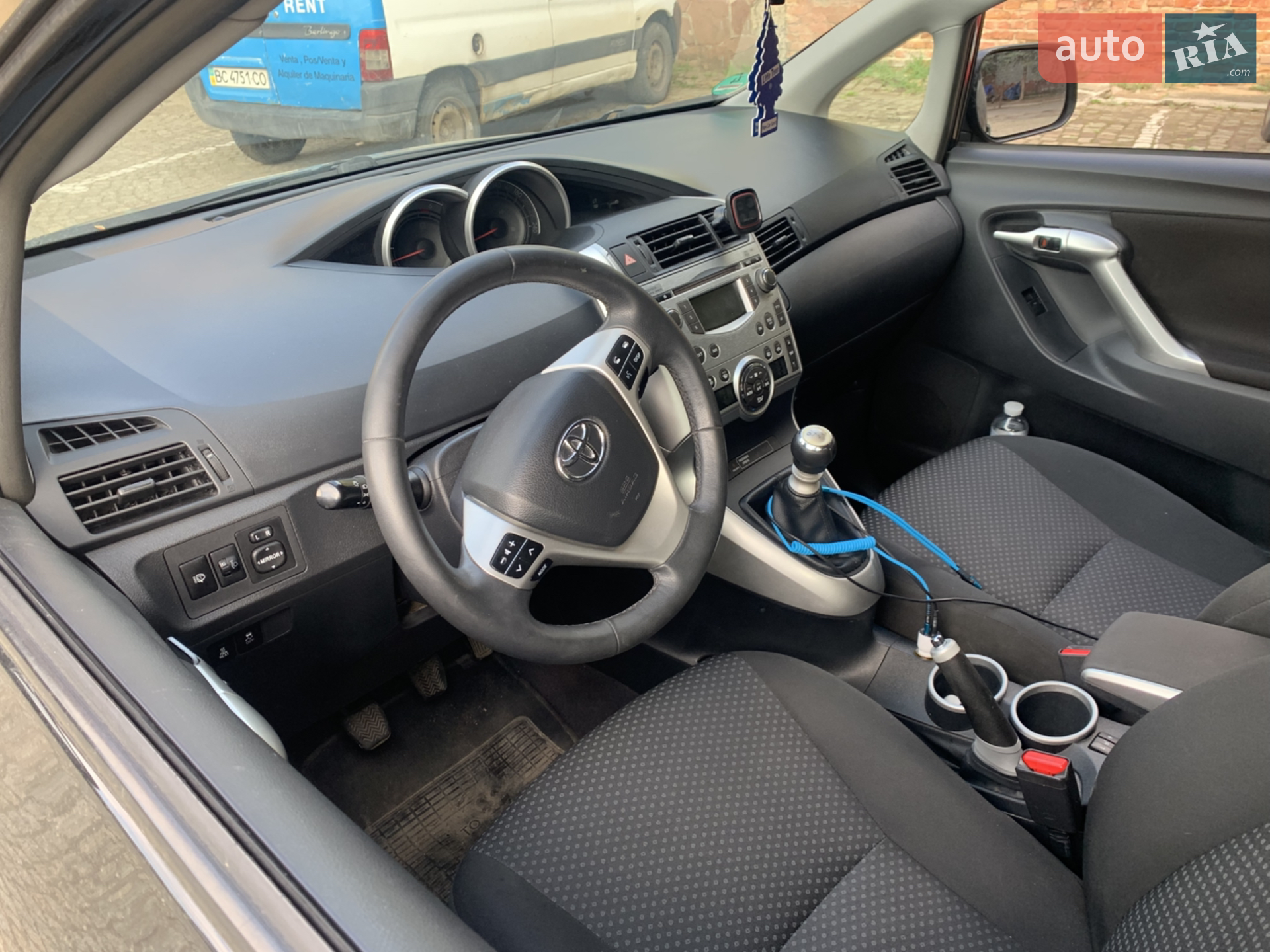 2010 Toyota Verso - мініатюра 8