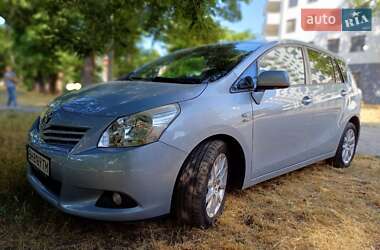 Мінівен Toyota Verso 2012 в Одесі