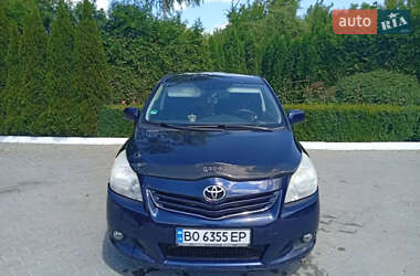 Минивэн Toyota Verso 2009 в 