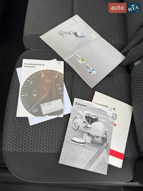 Минивэн Toyota Verso 2015 в Волочиске документ