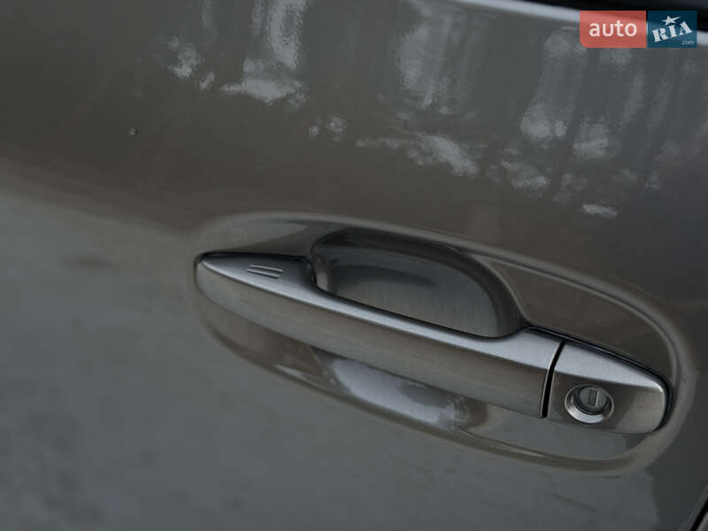 Минивэн Toyota Verso 2014 в Луцке фото 33 Минивэн Toyota Verso 2014 в Луцке