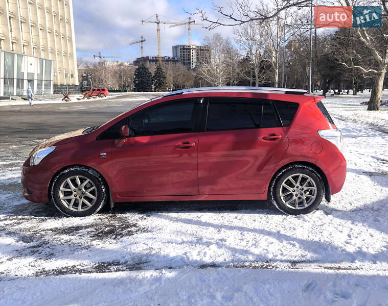 Минивэн Toyota Verso 2010 в Одессе