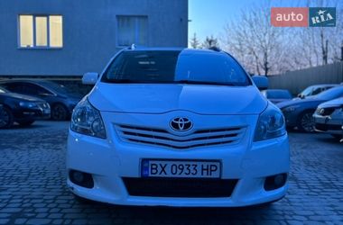 Минивэн Toyota Verso 2011 в Каменец-Подольском