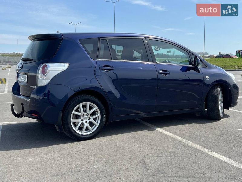 Минивэн Toyota Verso 2009 в Львове