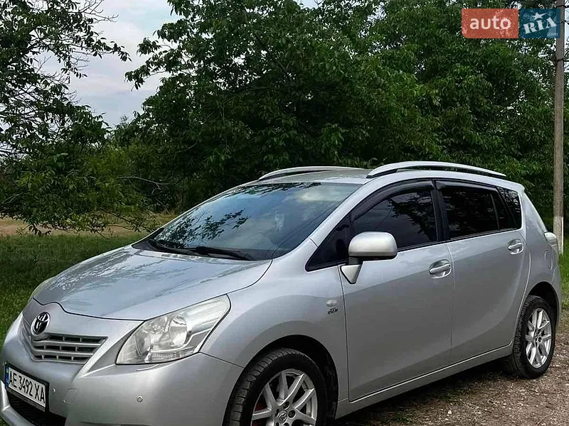 Toyota Verso 2011 VIN NMTDB26R20R008206 фото оголошення 11 з 54