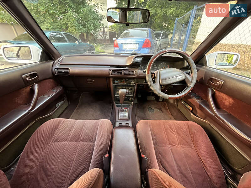 Седан Toyota Vista 1986 в Одесі