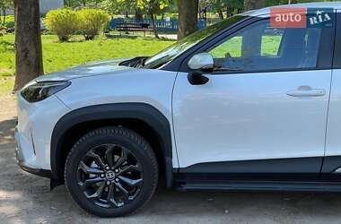 Позашляховик / Кросовер Toyota Yaris Cross 2021 в 