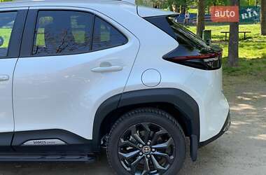 Позашляховик / Кросовер Toyota Yaris Cross 2021 в 