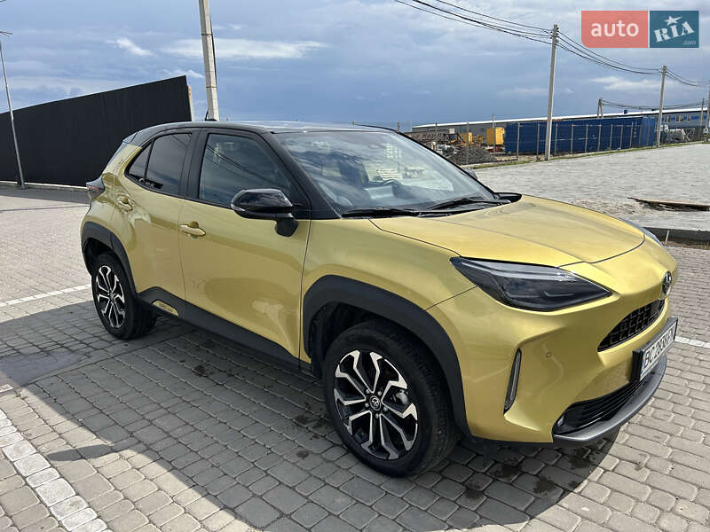 Позашляховик / Кросовер Toyota Yaris Cross 2022 в 