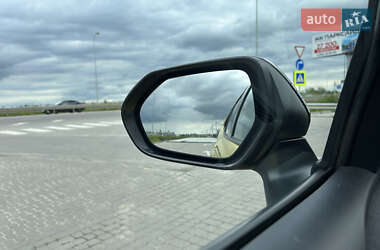 Позашляховик / Кросовер Toyota Yaris Cross 2022 в 