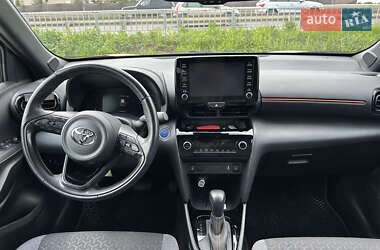 Позашляховик / Кросовер Toyota Yaris Cross 2022 в 