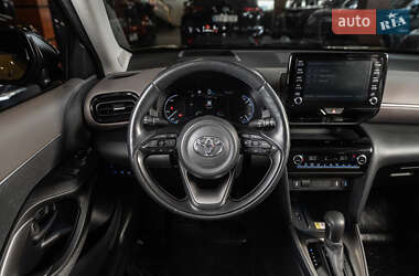 Внедорожник / Кроссовер Toyota Yaris Cross 2021 в 