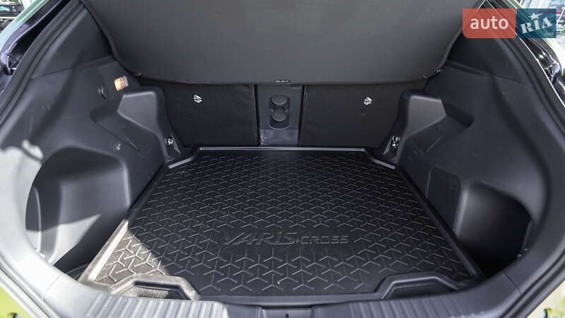 Внедорожник / Кроссовер Toyota Yaris Cross 2024 в Львове