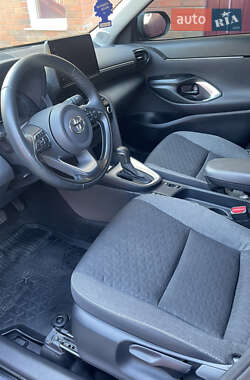 Позашляховик / Кросовер Toyota Yaris Cross 2024 в 
