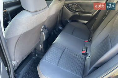 Позашляховик / Кросовер Toyota Yaris Cross 2024 в 