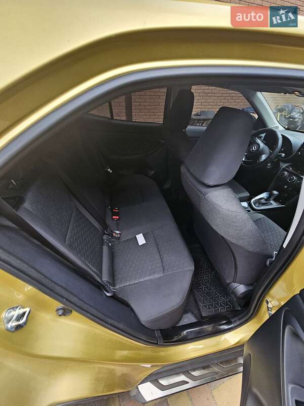 Внедорожник / Кроссовер Toyota Yaris Cross 2024 в Сарнах