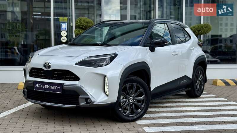 Toyota Yaris Cross 2024