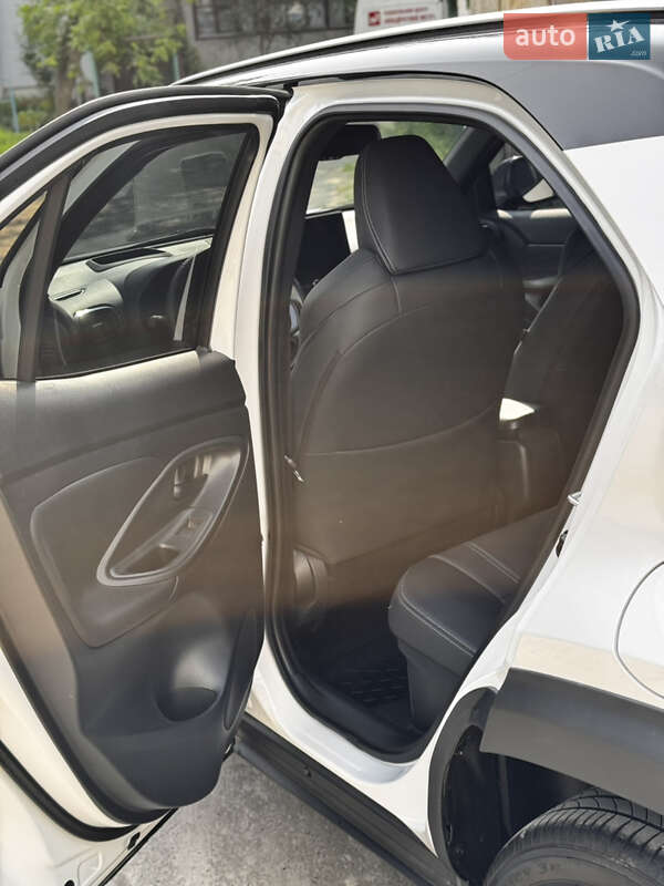 Внедорожник / Кроссовер Toyota Yaris Cross 2024 в Полтаве