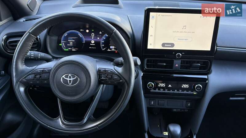 Позашляховик / Кросовер Toyota Yaris Cross 2024 в Києві