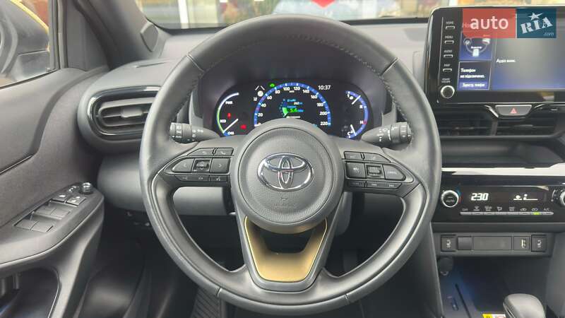 Внедорожник / Кроссовер Toyota Yaris Cross 2024 в Харькове