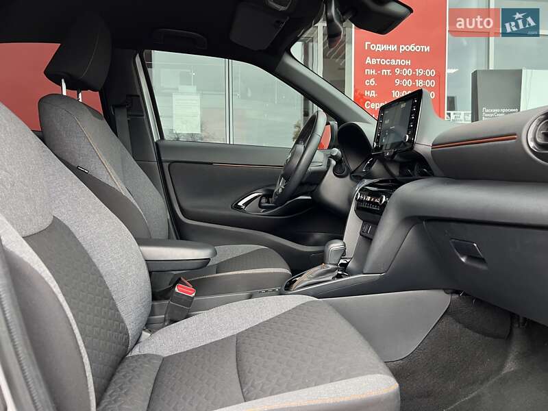 Позашляховик / Кросовер Toyota Yaris Cross 2022 в Вінниці