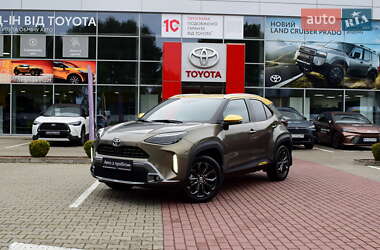 Позашляховик / Кросовер Toyota Yaris Cross 2022 в Житомирі