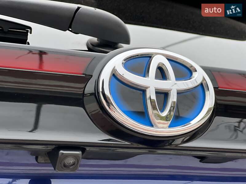 Внедорожник / Кроссовер Toyota Yaris Cross 2021 в Киеве фото 29 Внедорожник / Кроссовер Toyota Yaris Cross 2021 в Киеве