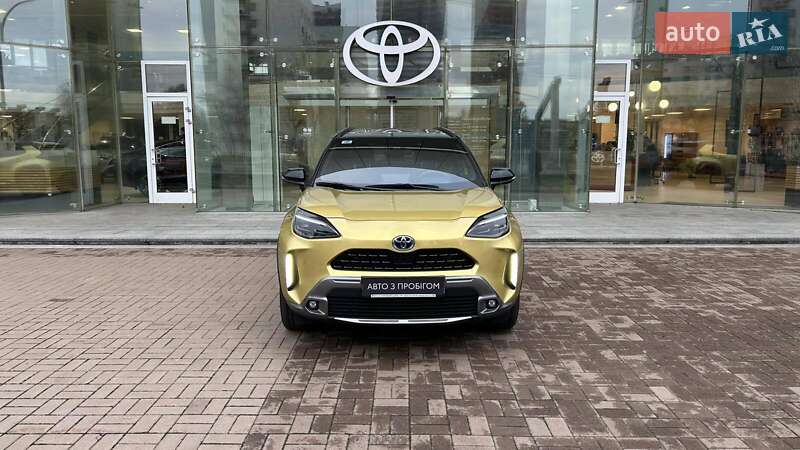 Внедорожник / Кроссовер Toyota Yaris Cross 2023 в Киеве
