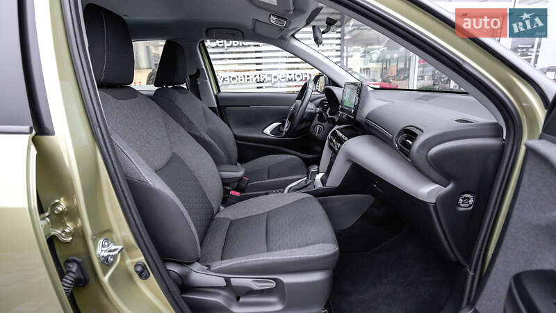Внедорожник / Кроссовер Toyota Yaris Cross 2022 в Львове фото 6 Внедорожник / Кроссовер Toyota Yaris Cross 2022 в Львове