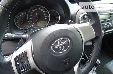 Хэтчбек Toyota Yaris 2012 в Житомире