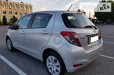 Хэтчбек Toyota Yaris 2012 в Одессе