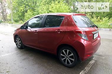 Хэтчбек Toyota Yaris 2012 в Киеве