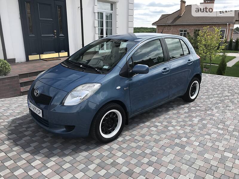 Хетчбек Toyota Yaris 2007 в Хмельницькому