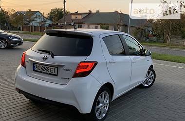 Хетчбек Toyota Yaris 2014 в Луцьку