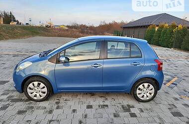 Хэтчбек Toyota Yaris 2007 в Стрые