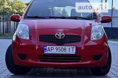 Хэтчбек Toyota Yaris 2006 в Одессе
