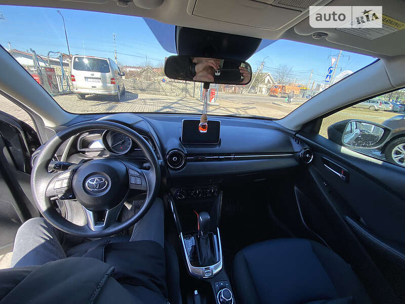 Седан Toyota Yaris 2017 в Ивано-Франковске фото 16 Седан Toyota Yaris 2017 в Ивано-Франковске