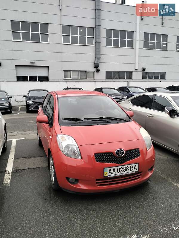 Toyota Yaris 2006